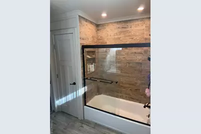 8 Carlton Drive, Massapequa, NY 11758 - Photo 9