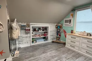 8 Carlton Dr, Massapequa, NY 11758 - Photo 11