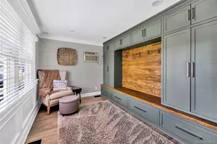 8 Carlton Dr, Massapequa, NY 11758 - Photo 3