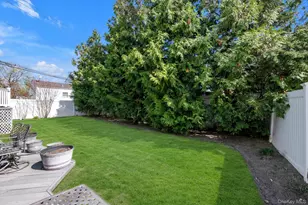 713 Hungry Harbor Rd, Woodmere, NY 11581 - Photo 23