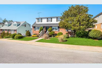 1308 C Street, Elmont, NY 11003 - Photo 3