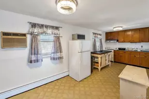 1308 C St, Elmont, NY 11003 - Photo 33