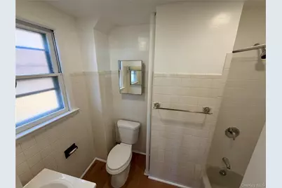 116 Alexander Avenue, Yonkers, NY 10704 - Photo 21