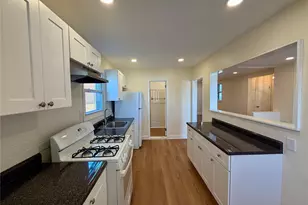 116 Alexander Ave, Yonkers, NY 10704 - Photo 9