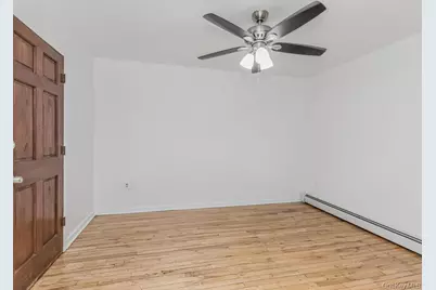 724 A E 223rd Street, Bronx, NY 10466 - Photo 11