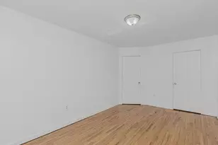 724A E 223rd St, Bronx, NY 10466 - Photo 5