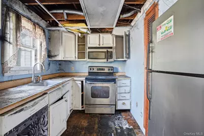 332 Hudson Avenue, Beacon, NY 12508 - Photo 9