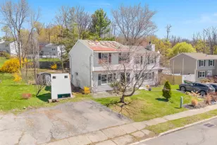 332 Hudson Ave, Beacon, NY 12508 - Photo 3