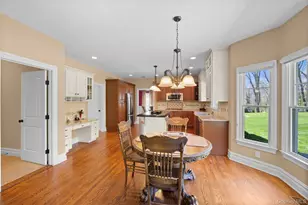 45 Cannon Ct, Huntington, NY 11743 - Photo 13