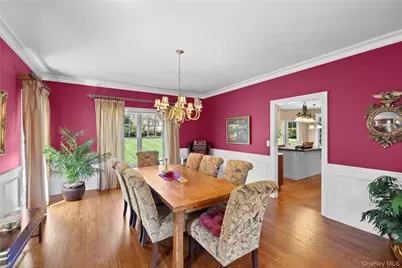 45 Cannon Court, Huntington, NY 11743 - Photo 9