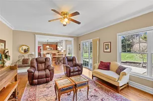 45 Cannon Ct, Huntington, NY 11743 - Photo 15