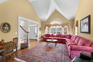 45 Cannon Ct, Huntington, NY 11743 - Photo 7