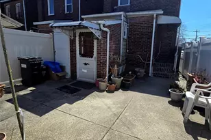 90-01 Albert Rd, Ozone Park, NY 11417 - Photo 19