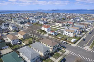 4-65 Beach 67th St, Arverne, NY 11692 - Photo 21