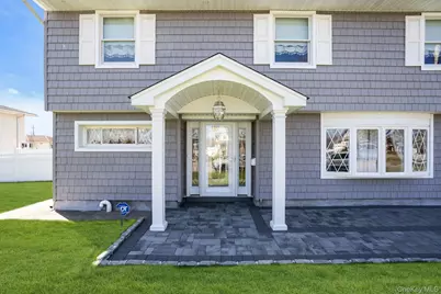 258 E 5th Street, Deer Park, NY 11729 - Photo 5