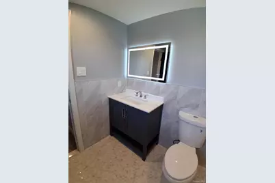 84 Holland Avenue, Elmont, NY 11003 - Photo 19