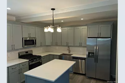 84 Holland Avenue, Elmont, NY 11003 - Photo 5