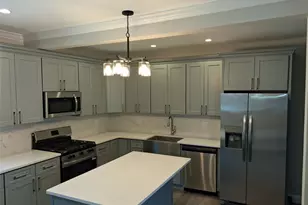 84 Holland Ave, Elmont, NY 11003 - Photo 5