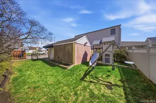 146 Caroline Ave, Garden City South, NY 11530 - Photo 27