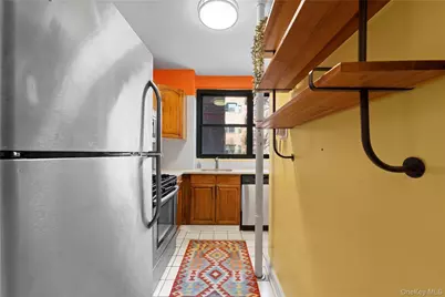 78-10 34th Avenue #3B, Jackson Heights, NY 11372 - Photo 11