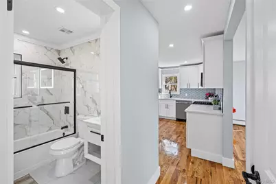 266 Covert Street, Westbury, NY 11590 - Photo 19