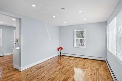 266 Covert Street, Westbury, NY 11590 - Photo 7