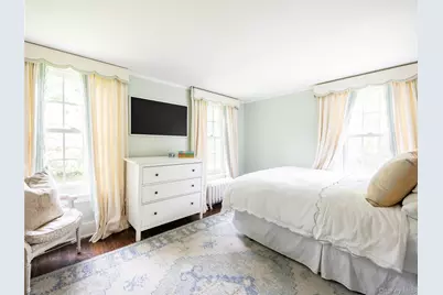 245 Lattingtown Road, Locust Valley, NY 11560 - Photo 19