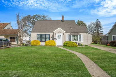 9 Copper Lane, Levittown, NY 11756 - Photo 1