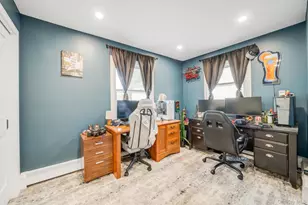 9 Copper Ln, Levittown, NY 11756 - Photo 17