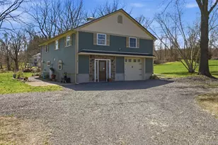 1 Lira St, Wallkill, NY 12589 - Photo 3