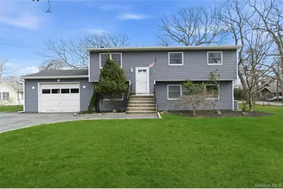 177 Pine Neck Avenue, Patchogue, NY 11772 - Photo 1