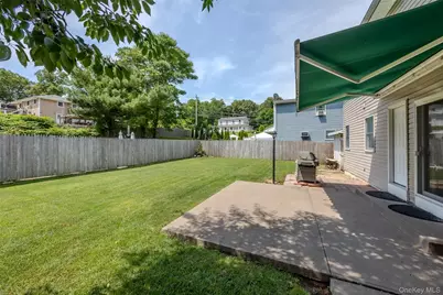 4 Awixa Place, Selden, NY 11784 - Photo 11