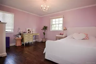 9 Columbus Dr, Huntington Station, NY 11746 - Photo 11