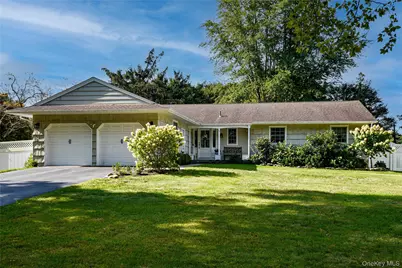 9 Columbus Drive, Huntington Station, NY 11746 - Photo 1