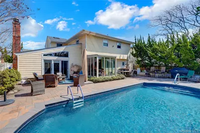 67 Reynolds Drive, Long Beach, NY 11561 - Photo 23