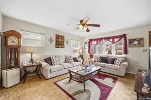 112 Judith Ln, Valley Stream, NY 11580 - Photo 7