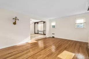 213-06 Richland Ave, Oakland Gardens, NY 11364 - Photo 7