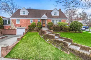 213-06 Richland Ave, Oakland Gardens, NY 11364 - Photo 3