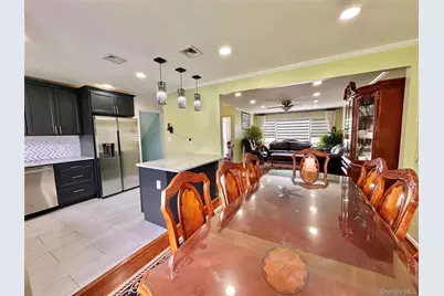 592 Benton Road, East Meadow, NY 11554 - Photo 5