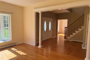 95 Lexington Dr, Newburgh, NY 12550 - Photo 9