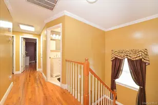 26 Maeder Ave, Merrick, NY 11566 - Photo 21
