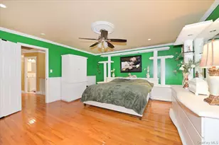 26 Maeder Ave, Merrick, NY 11566 - Photo 17