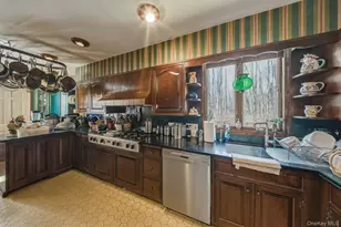 97 Liberty St, Monticello, NY 12701 - Photo 11