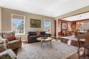 6 Bassett Ct, Baldwin Place, NY 10505 - Photo 7