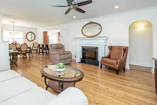 1 Roosevelt St, Glen Cove, NY 11542 - Photo 3