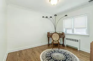 1 Roosevelt St, Glen Cove, NY 11542 - Photo 9