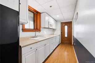 180 E Railroad Ave, West Haverstraw, NY 10993 - Photo 29