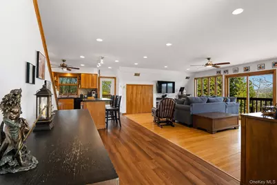 180 E Railroad Avenue, West Haverstraw, NY 10993 - Photo 7