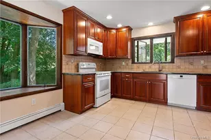 41 Old Deer Park Rd, Katonah, NY 10536 - Photo 7