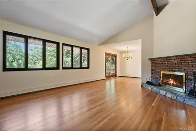 41 Old Deer Park Road, Katonah, NY 10536 - Photo 3